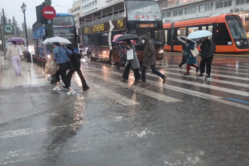 Εκτακτο Δελτίο ΕΜΥΠ: Κακοκαιρία εξπρές την Κυριακή