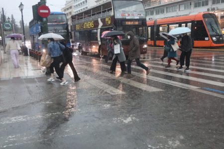 Εκτακτο Δελτίο ΕΜΥ: Κακοκαιρία εξπρές την Κυριακή