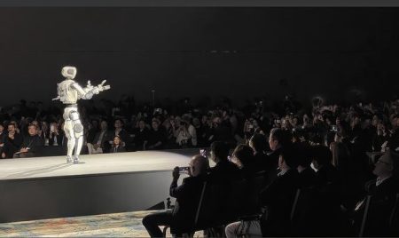 Αναζητώντας τον Έλβις στο CES Las Vegas