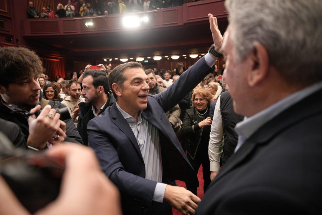 Στο στρατόπεδο Τσίπρα σήμανε η ώρα της οργάνωσης