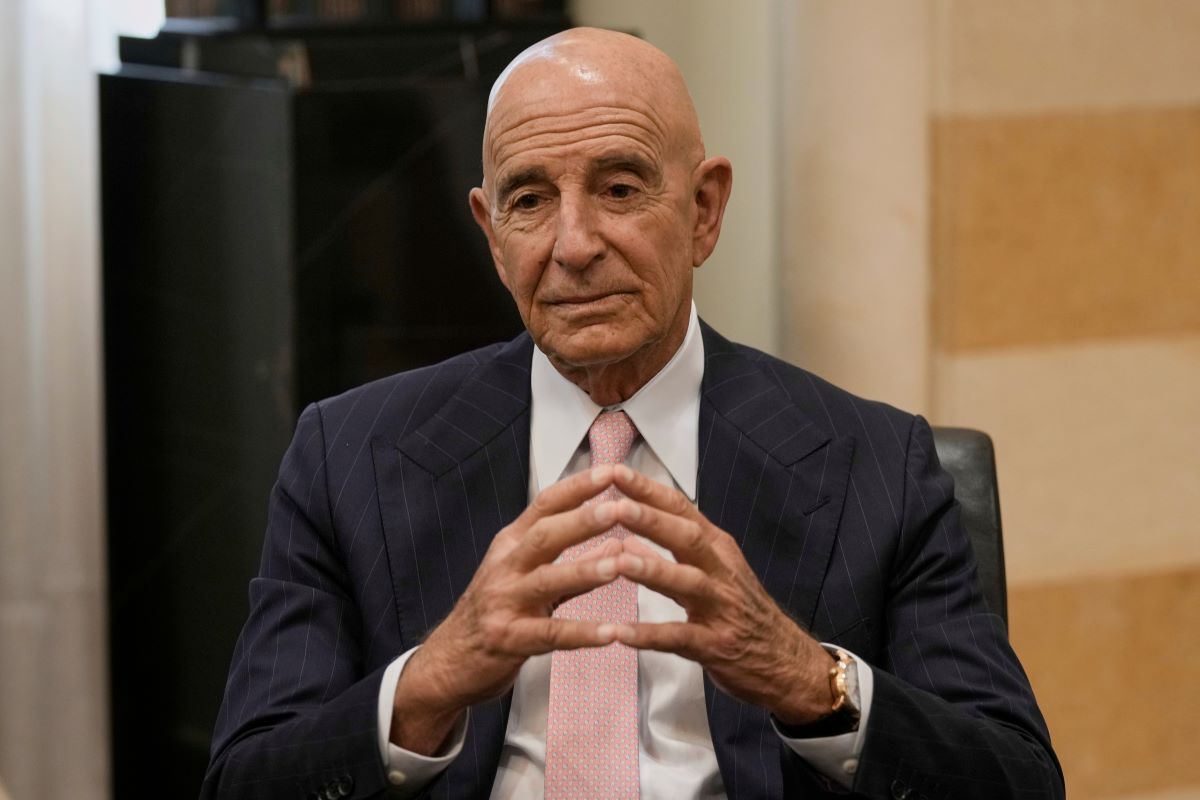 Τα 100 μηνύματα που εκθέτουν τον αμερικανό πρέσβη στην Τουρκία – Η στενή επαφή με τον Έπστιν