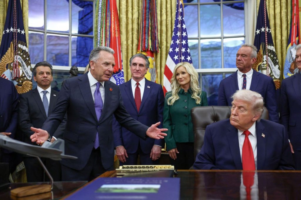 Τραμπ: Στέλνει Γουίτκοφ στη Μ. Ανατολή – Επίσκεψη στο Ισραήλ, πιθανές επαφές με Ιράν