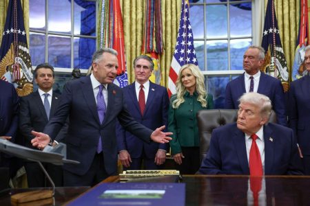 Τραμπ: Στέλνει Γουίτκοφ στη Μ. Ανατολή – Επίσκεψη στο Ισραήλ, πιθανές επαφές με Ιράν