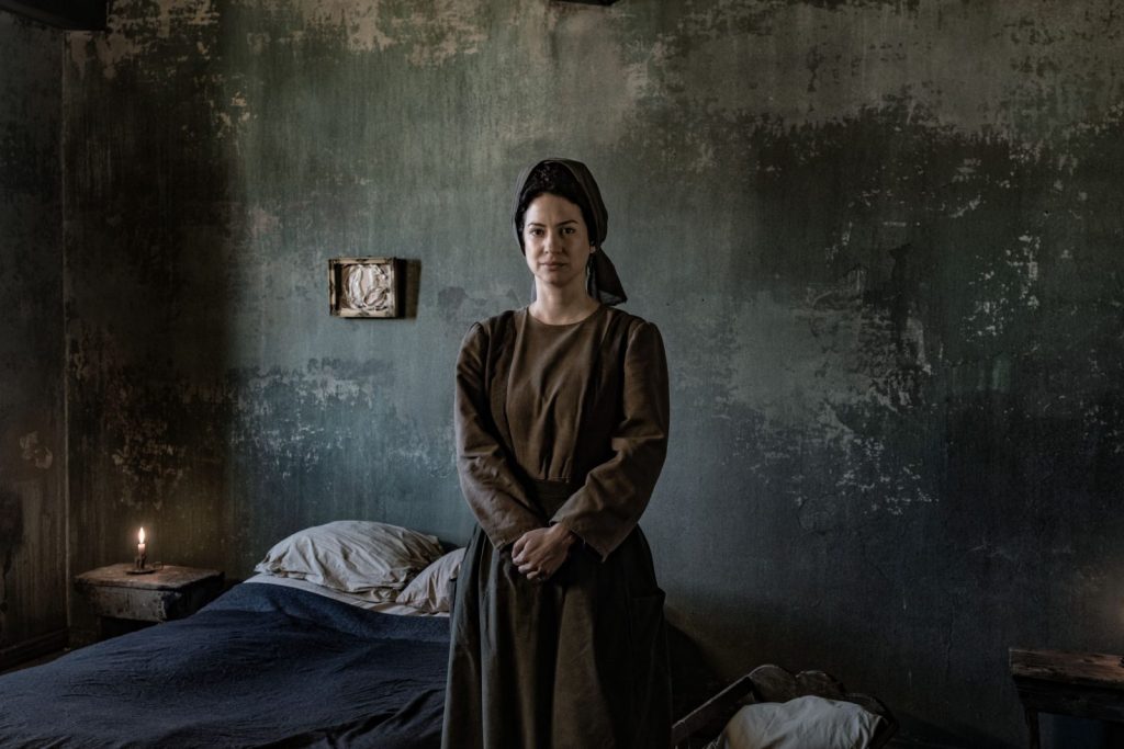 Αμαλία Καβάλη: «Οι χαρακτήρες των Αθώων είναι ταυτόχρονα ικανοί για μεγαλείο και μικροψυχία»