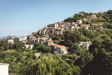 Restart στο πρόγραμμα «Μετεγκατάσταση»: Διεύρυνση περιοχών, δικαιούχων και κινήτρων