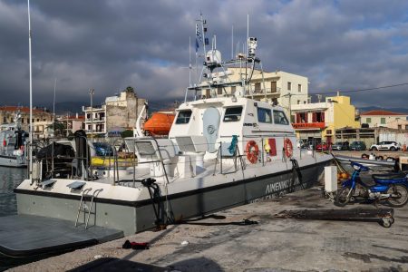 Χίος: Διατάχθηκε ΕΔΕ για το πολύνεκρο ναυάγιο – Κλιμάκιο ιατροδικαστών στο νησί