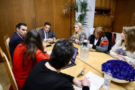 Θεμιστοκλέους: «Προχωράμε άμεσα σε νέες προσλήψεις στο ΕΣΥ»