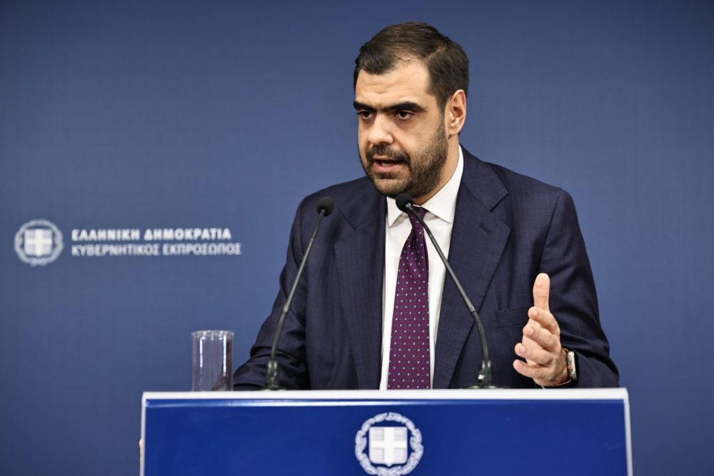 Μαρινάκης σε Λαβρόφ: Η Ελλάδα συντάσσεται στη σωστή πλευρά της ιστορίας