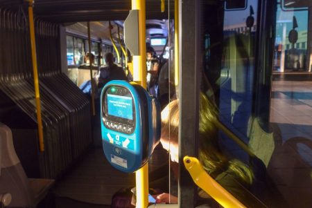 Αλλαγές στα ΜΜΜ: Στα ύψη τα πρόστιμα για λαθρεπιβάτες, βανδάλους, τι αλλάζει στα ταξί