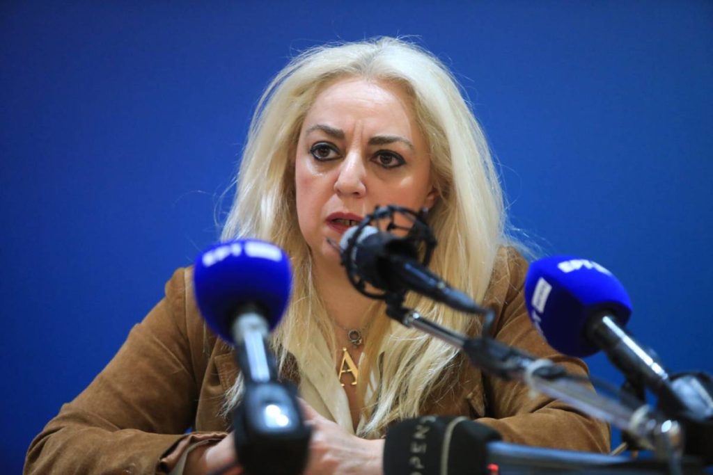 Από σκάνδαλο σε σκάνδαλο