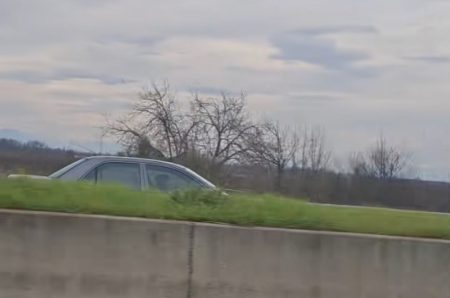 Κατέληξε σε χαντάκι για να αποφύγει 89χρονο στο αντίθετο ρεύμα – «Ζω από θαύμα»