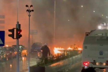 ΑΠΘ: Στο τραπέζι η ελεγχόμενη πρόσβαση στο campus – «Ασήμαντη μειοψηφία» πίσω από τα επεισόδια