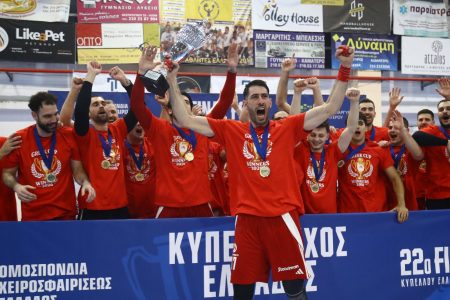 Κυπελλούχος στο χάντμπολ ο Ολυμπιακός, νίκησε την ΑΕΚ και έφτασε τους 340 τίτλους