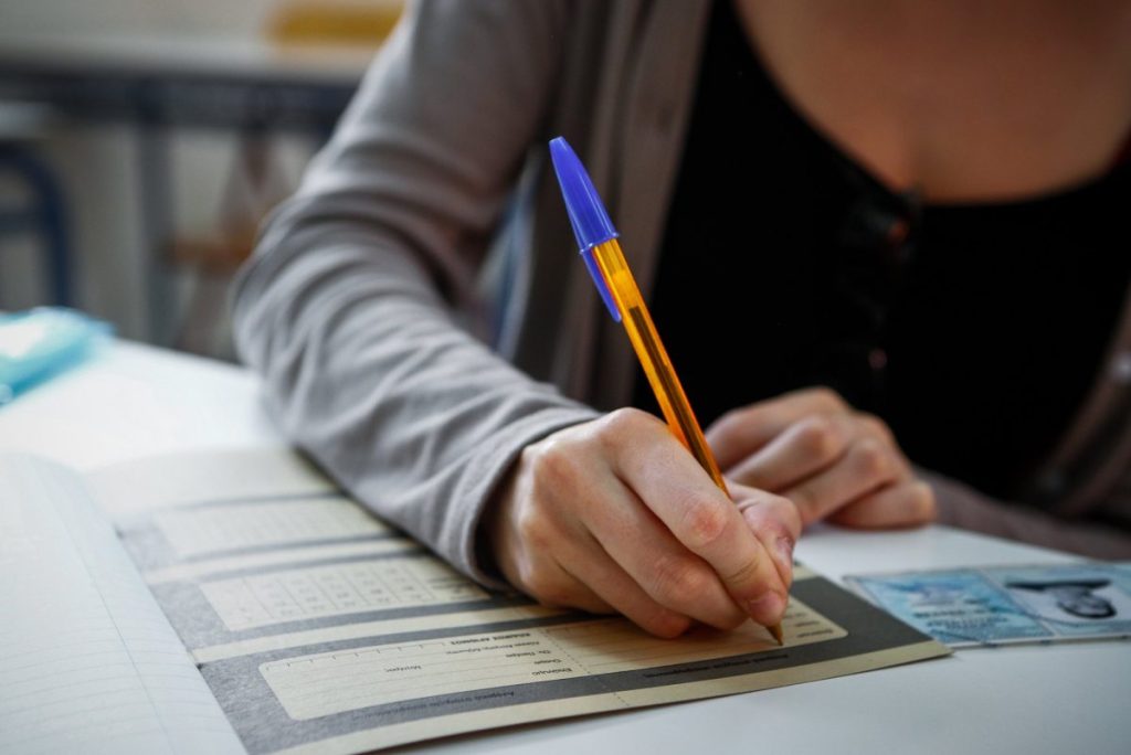 Ζαχαράκη: Θέλω να καταργήσω τις πανελλαδικές εξετάσεις