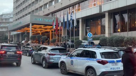 Τηλεφώνημα για βόμβα στο ξενοδοχείο Divani Caravel