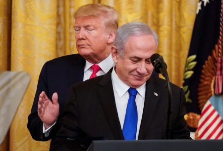 Παιχνίδι των σκιών στο Λευκό Οίκο για το Ιράν