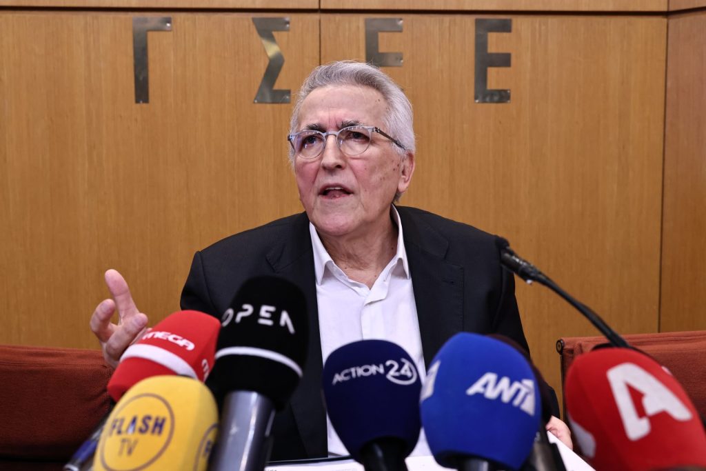 Παναγόπουλος: «Δεν παραιτούμαι, είναι όλα κοστολογημένα»