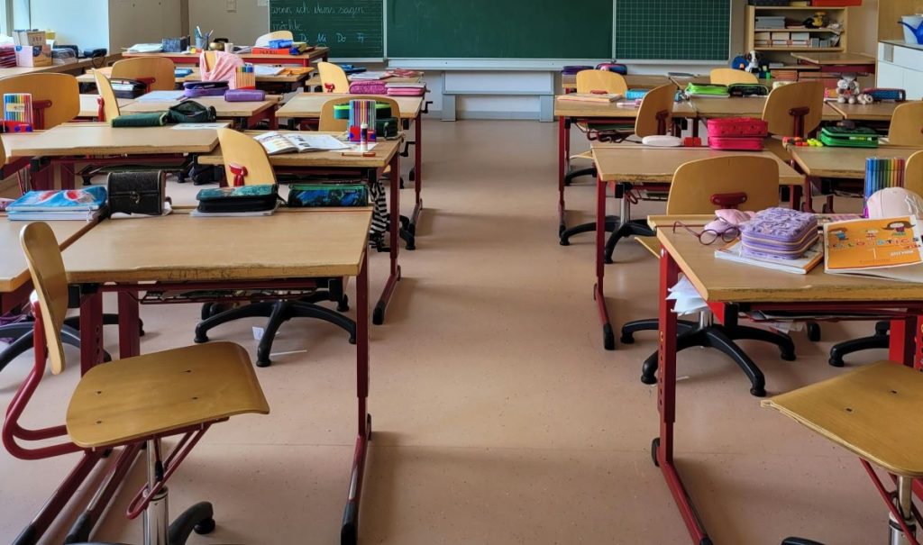 Πάτρα: Δασκάλα χαστούκισε αυτιστικό παιδί γιατί «έκανε θόρυβο και ενοχλούσε»