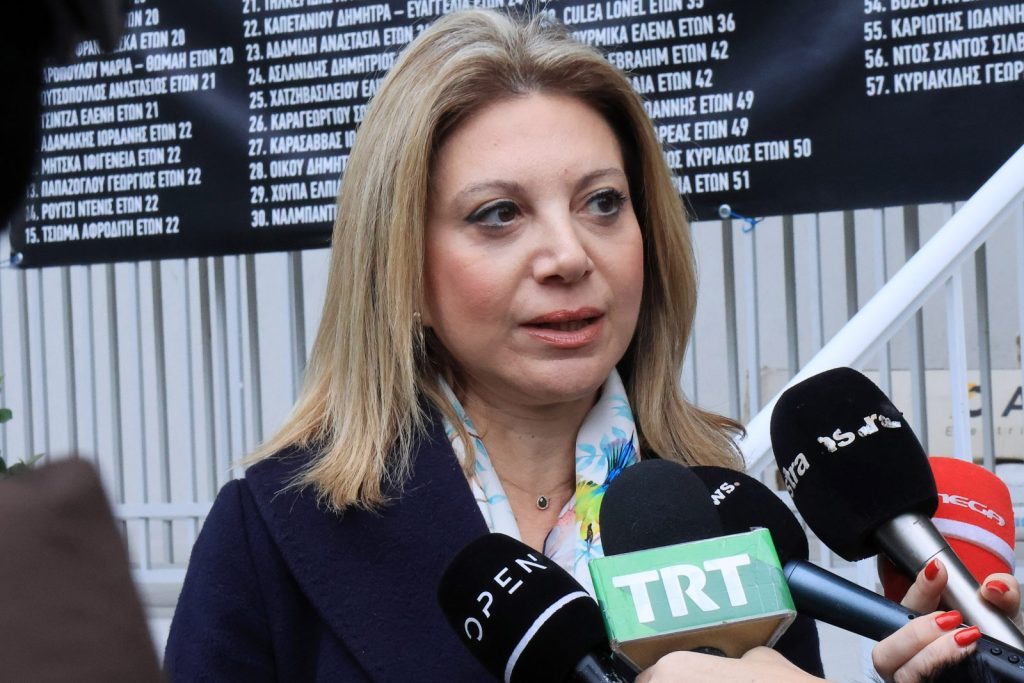 Καρυστιανού: «Δεν μπορείς να βαφτίζεις μια εθνική διπλωματική ήττα ως “θερμή υποδοχή”»