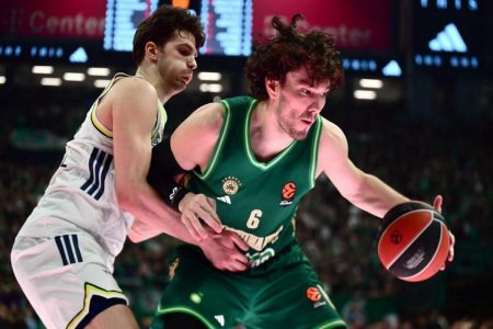 Παναθηναϊκός – Φενέρμπαχτσε 83-85: Ήττα για τους πράσινους με buzzer beater του Μπόλντγουιν