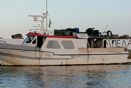 Γύθειο: Τι κατέγραψε η κάμερα στο καΐκι του αγνοούμενου ψαρά – «Ακούστηκε ένα βίαιο “γκαπ”»