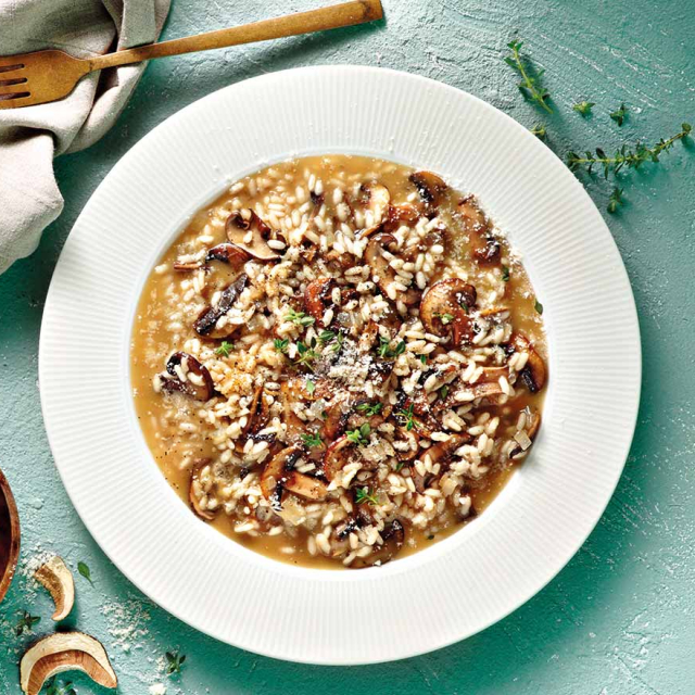 Κρεμώδες ριζότο μανιταριών με παρμεζάνα