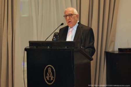 Κακλαμάνης για Αννα Ψαρούδα Μπενάκη: Αποχαιρετώ μια φίλη, μια μεγάλη κυρία της πολιτικής