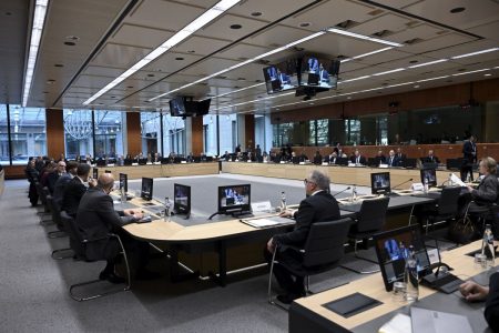 Ευρώ, άμυνα και ισχύς: Η Ευρωπαϊκή Ένωση αλλάζει βηματισμό – Τι αναμένεται από Βρυξέλλες