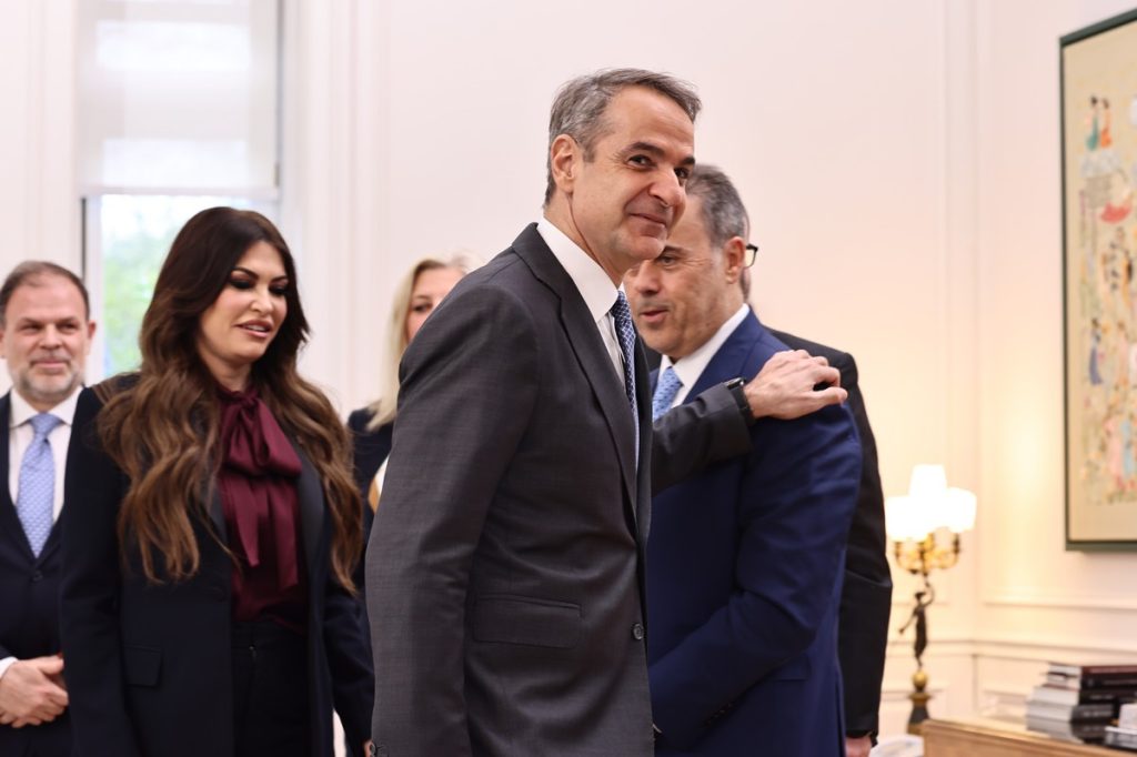 Μητσοτάκης Γκίλφοϊλ Παπασταύρου