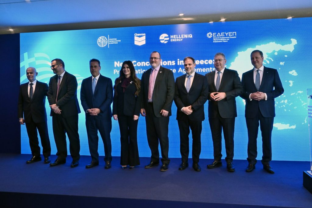 Υδρογονάνθρακες: Επενδύσεις 790 εκατ. ευρώ φέρνουν στην Ελλάδα Chevron και ExxonMobil