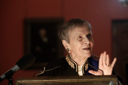 Σύσσωμος ο πολιτικός κόσμος αποχαιρετά την Ελένη Γλύκατζη-Αρβελέρ