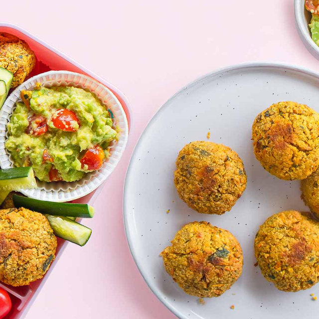 Εύκολοι ρεβυθοκεφτέδες στο τηγάνι ή στο φούρνο