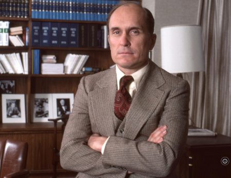 Τελευταίο αντίο στον «κονσιλέρι» του «Νονού», Ρόμπερτ Ντιβάλ