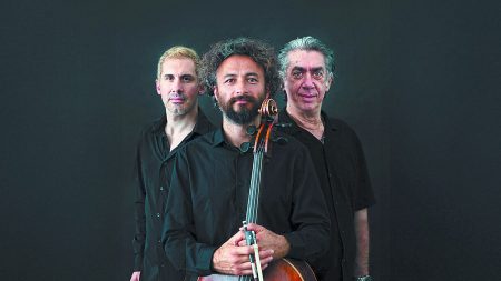 Κώστας Μπερικόπουλος: «Ο Λουκής Λάρας ήταν ένας αντιήρωας»