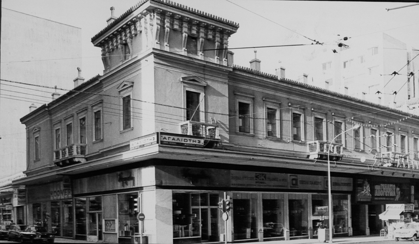 Να ξανανοίξει το Αττικόν