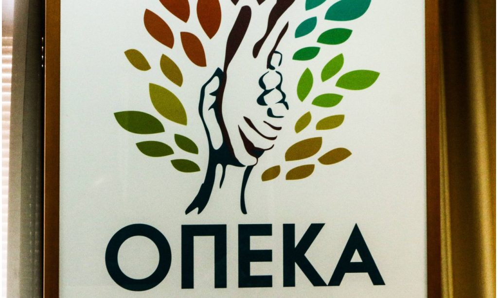 5 το πρωί: Πλήθος παραβάσεων στον ΟΠΕΚΑ – Διπλωματικό θρίλερ ΗΠΑ-Ιράν – Νέες αποκαλύψεις για τη Βιολάντα