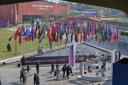 Από την Αθήνα στο Νέο-Δελχί: Το στοίχημα της Ελλάδας στην εποχή της τεχνητής νοημοσύνης