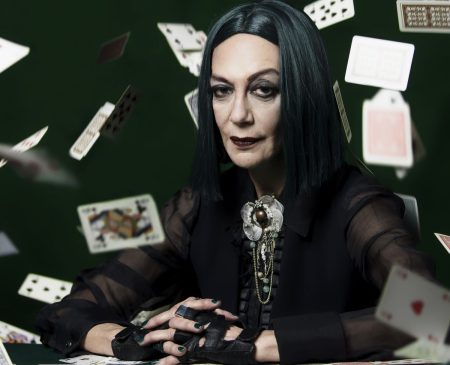 Δήμητρα Χατούπη: «Ευτυχώς, συνεχίζω να εκπλήσσομαι»