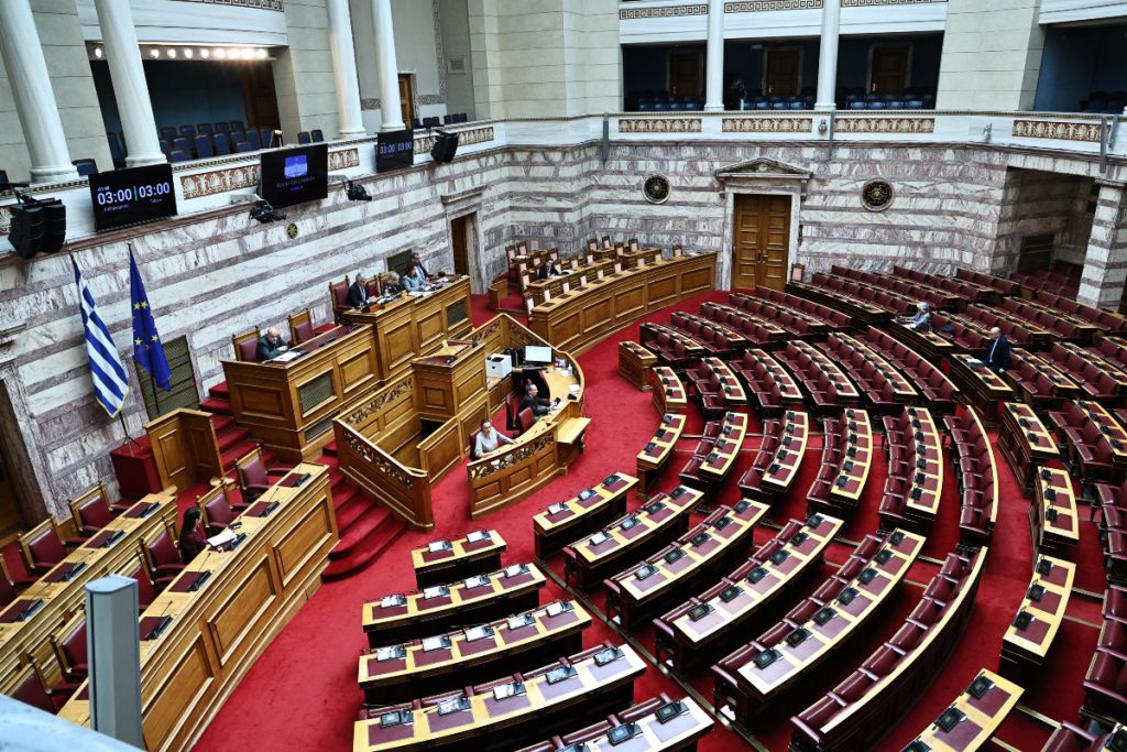 Κόντρα ΝΔ-ΚΚΕ για τα επεισόδια στη Νίκαια: «Επικροτείτε την βία»-«Εσείς θα έχετε τον φόβο»