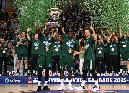 Πράσινο το Κύπελλο, με πρωταγωνιστές τους Ρογκαβόπουλο και Χέιζ-Ντέιβις