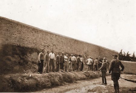 Καισαριανή: Το αφιέρωμα του Guardian στους 200 εκτελεσθέντες