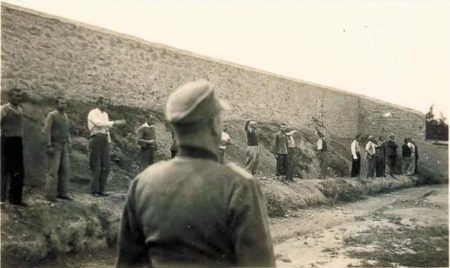 «Παρακαλώ πολύ να δώσει αυτός που βρήκε το σημείωμα στους γονείς μου»