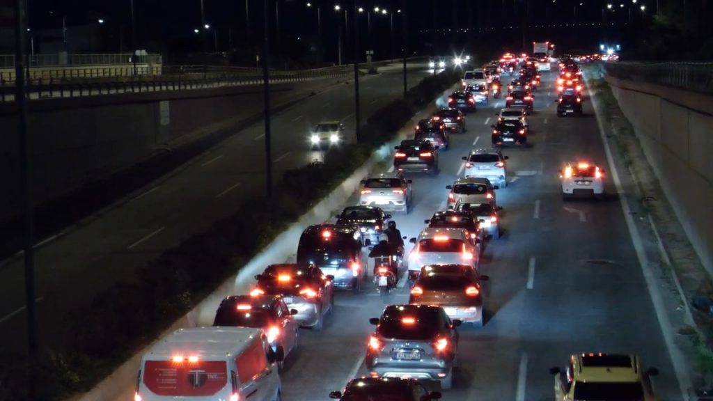 Καθαρά Δευτέρα: Σε πλήρη εξέλιξη η επιστροφή των εκδρομέων – Πού έχει κίνηση