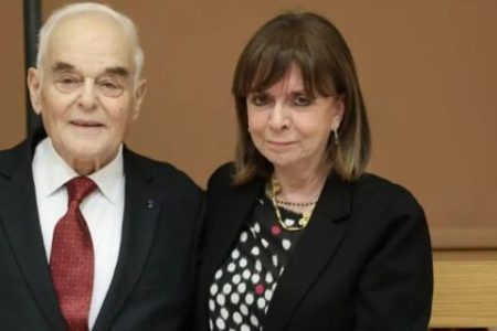 Για τον Αντώνη Μανιτάκη