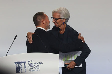 Οι ισόβιες θητείες