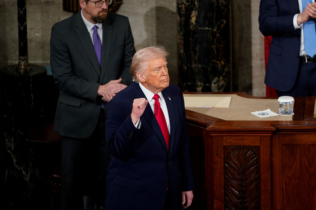 Ομιλία Τραμπ: Δεν αποκάλυψε τις προθέσεις του για το Ιράν