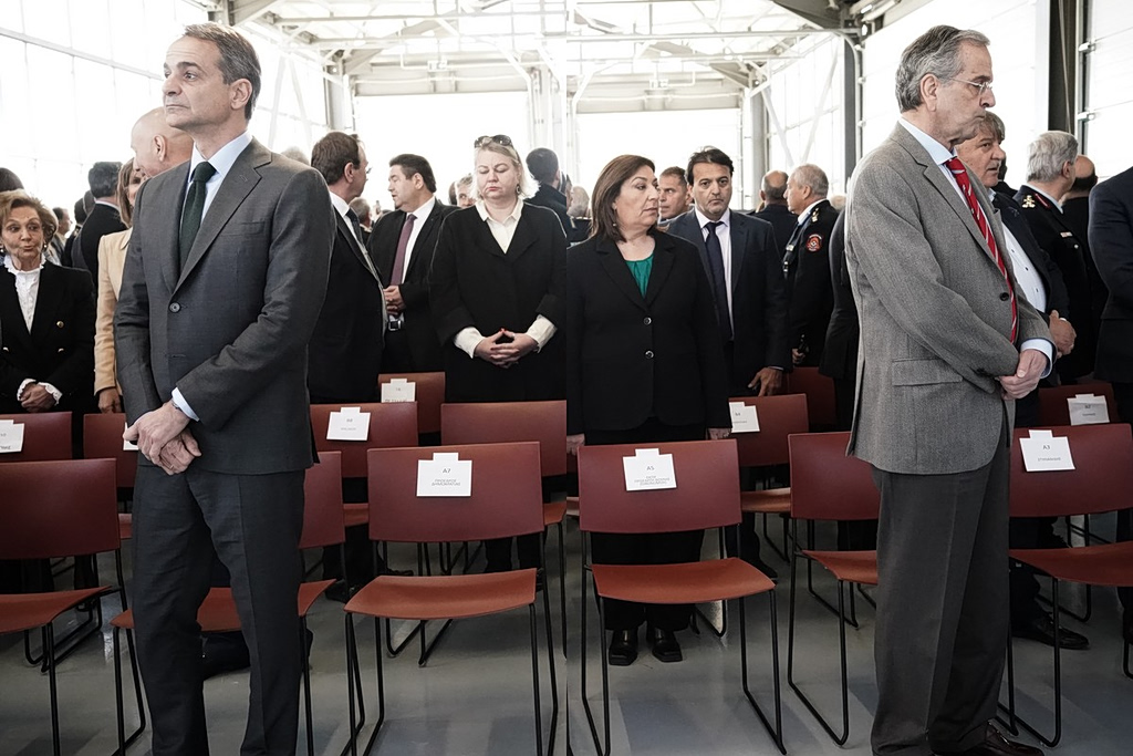 Κόντρα Κυβέρνησης – Σαμαρά: Οι κατηγορίες και οι «εκτός πραγματικότητας τοποθετήσεις»