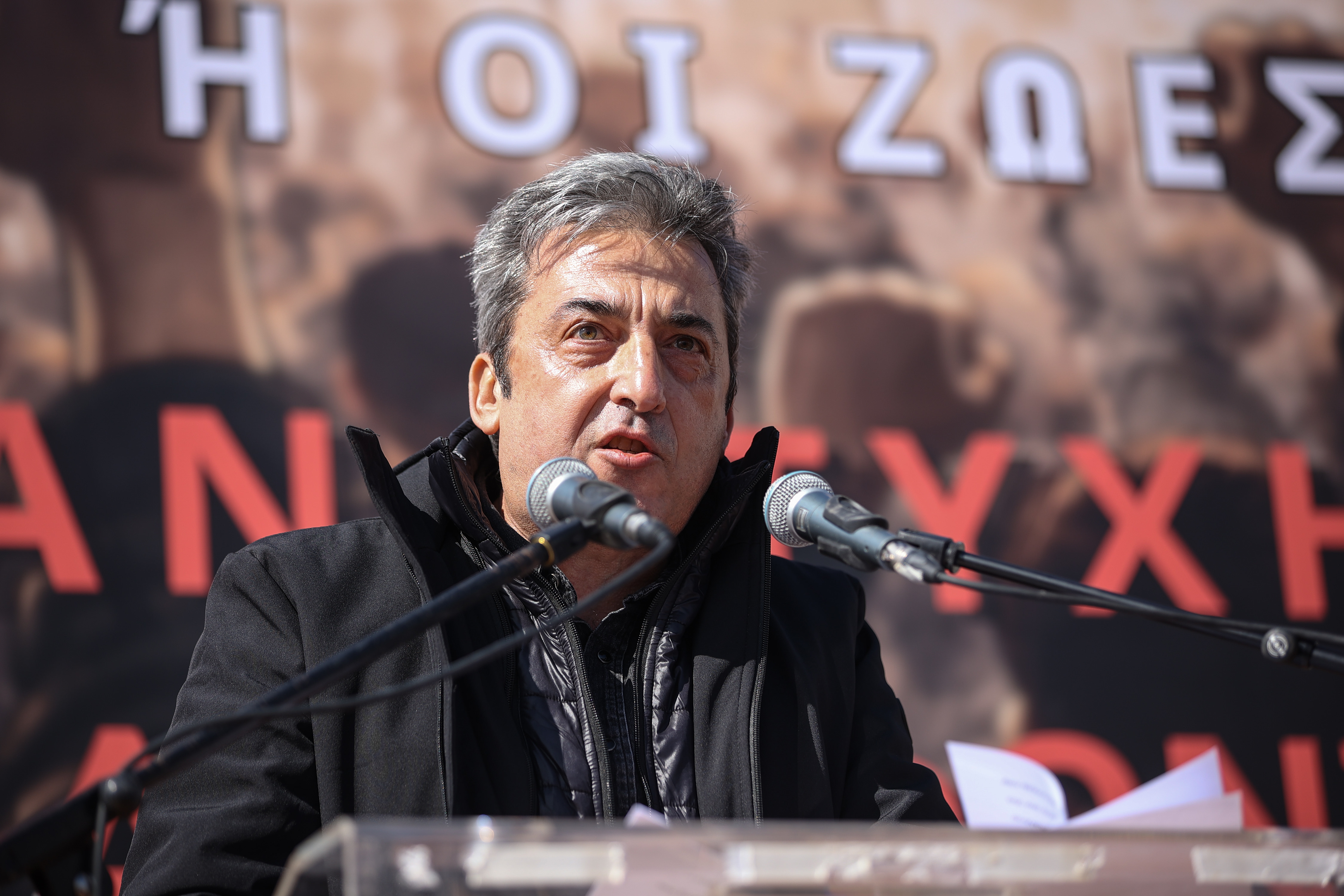 Ασλανίδης: «Εμείς ψάχναμε τα παιδιά μας στις λίστες κι αυτοί μπάζωναν» - Πυρά σε Φλωρίδη και Τριαντόπουλο