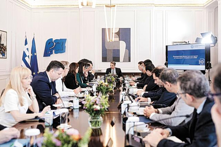 Θύμα των εκλογών η οικονομική πολιτική