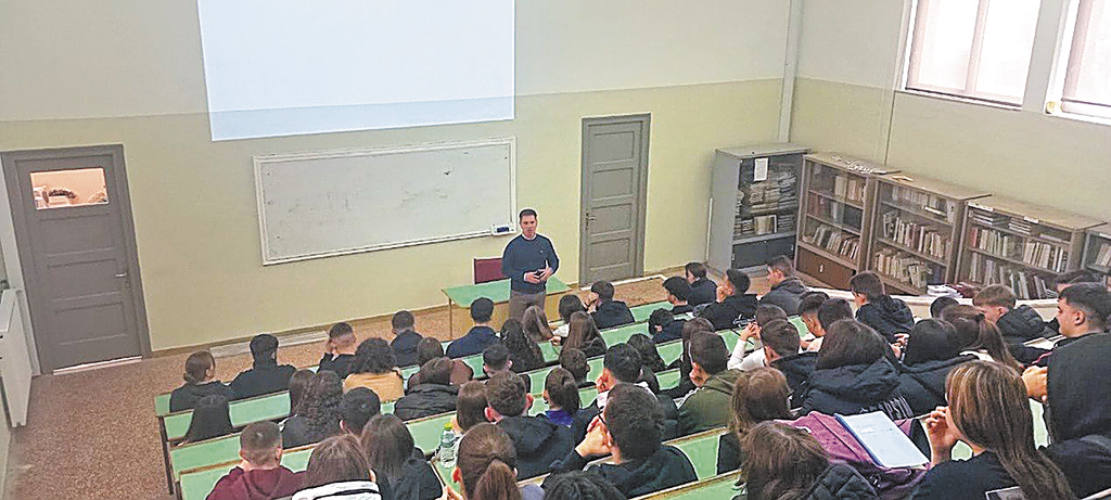 Λάμπρο Σταυρογιάννης: «Εχουμε εντοπίσει κτίριο απροσδιόριστης ταυτότητας»